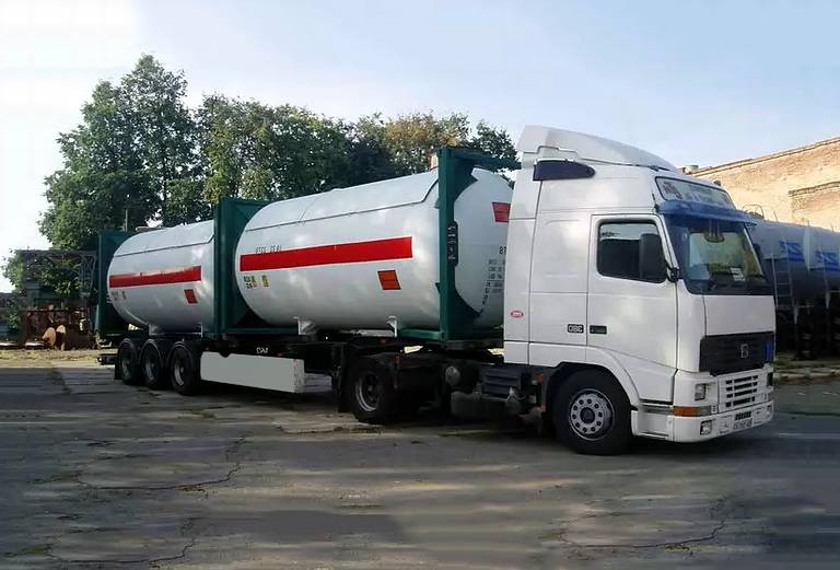 Автоперевозка спец. грузов И другого недорого из Москва в Москва